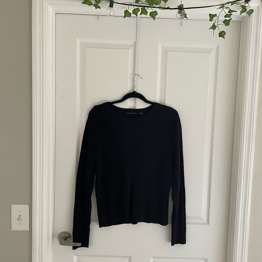 Knit sweater